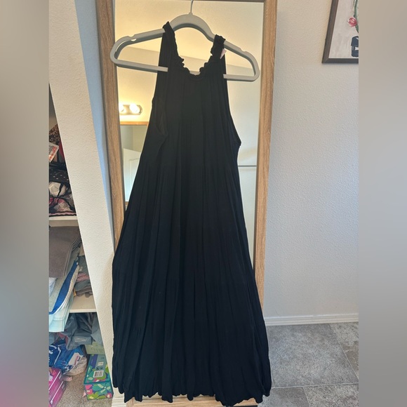 BLACK HALTER GAUZE MAXI DRESS -Size Large - Picture 6 of 6